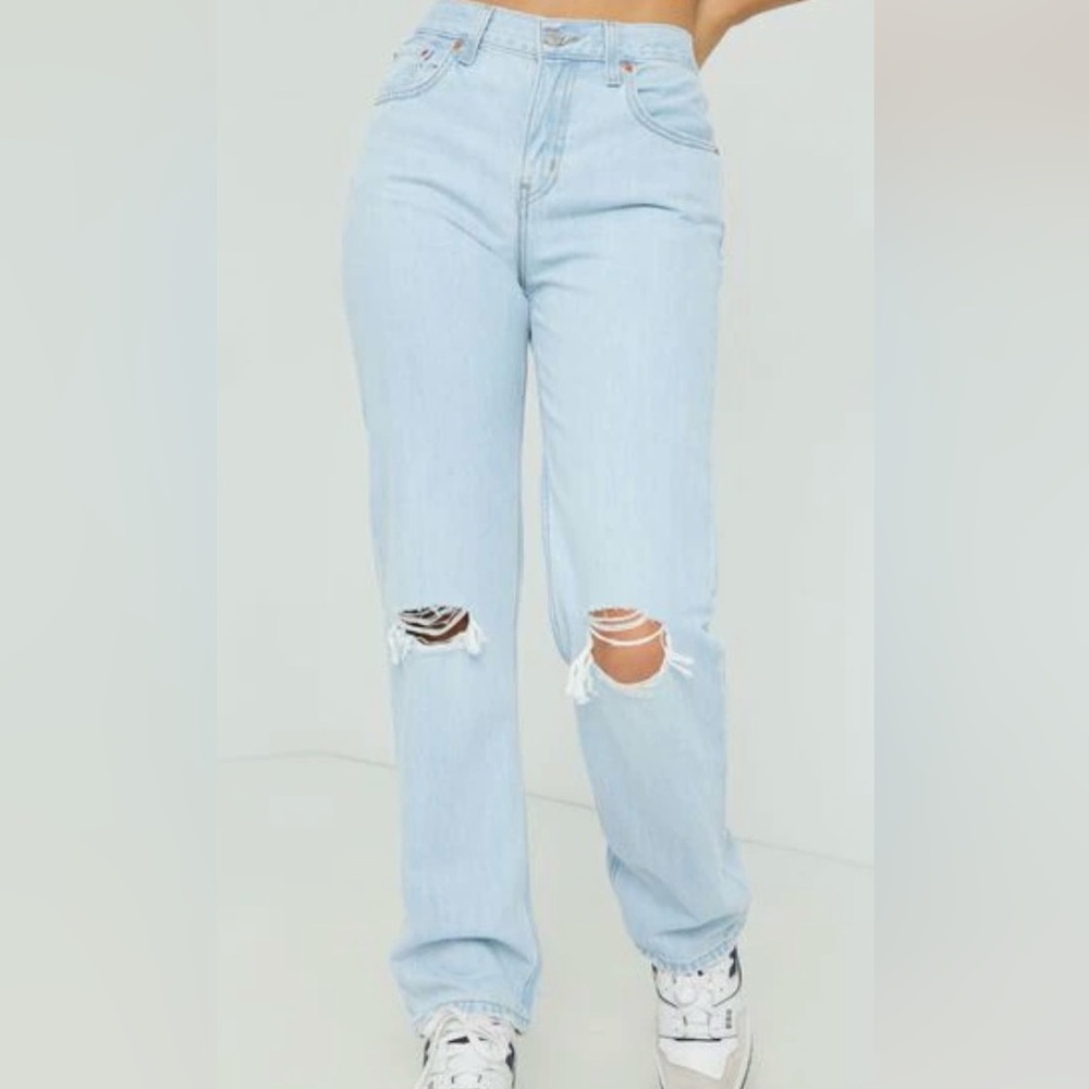 Light Blue Levi Denim Jeans